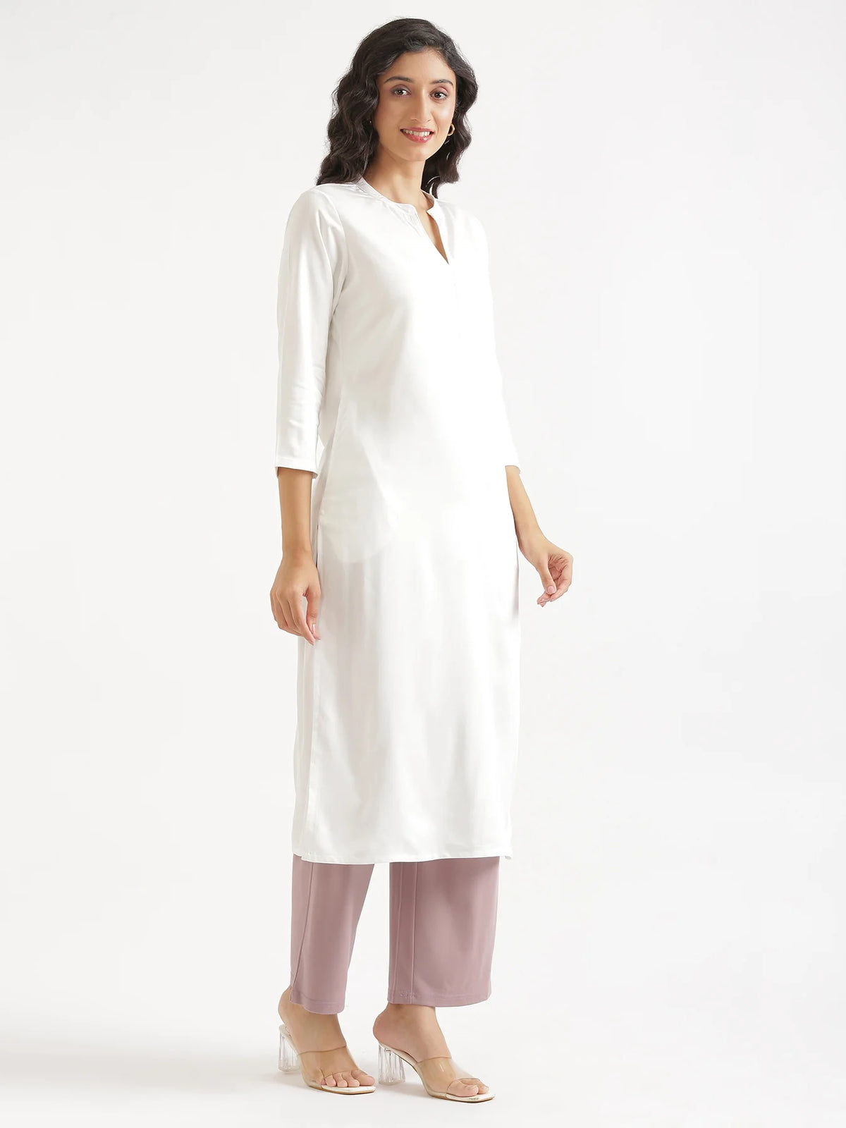 Women White Flowy Straight Long Kurta