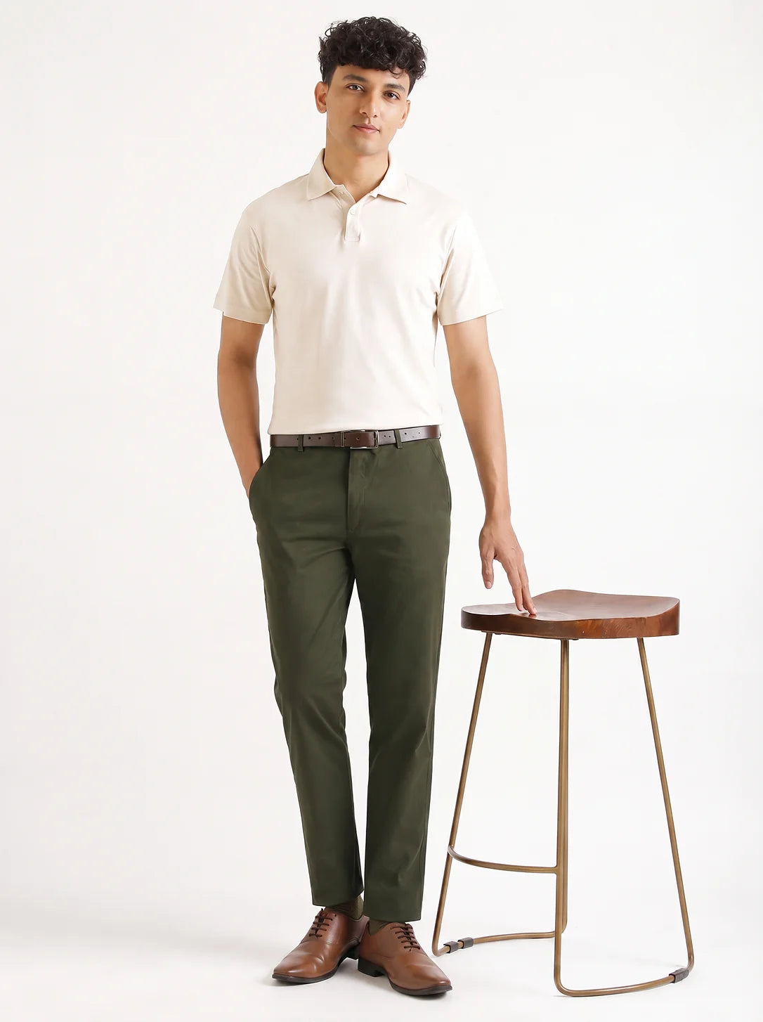 Men Olive Green Classic Cotton Chinos