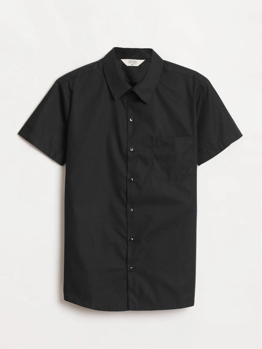 Men Black Better Cotton Half Sleeve Shirt