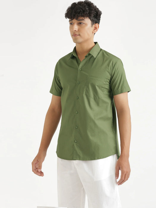 Men Forest Green Better Cotton Half Sleeve Shirt