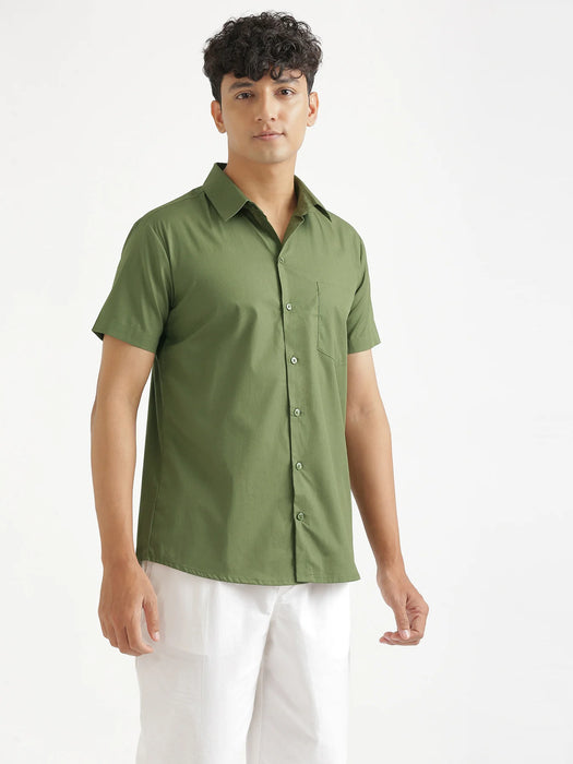 Men Forest Green Better Cotton Half Sleeve Shirt