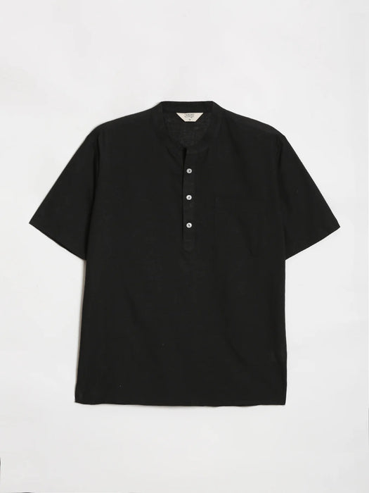 Men Flowy Linen Half Sleeve Black Kurta
