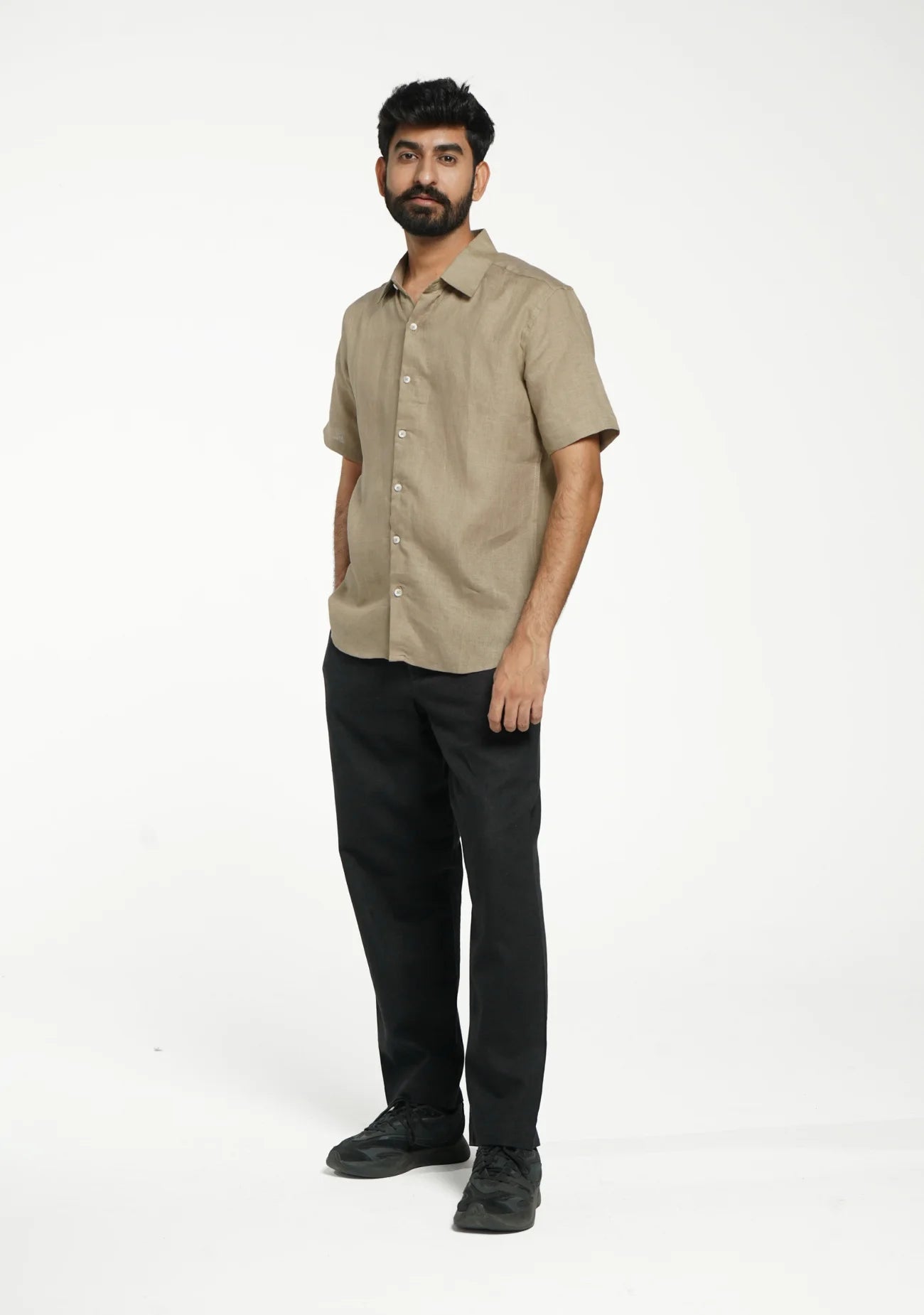 Men Khakhi Pure Linen Short Sleeve Shirt