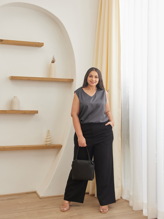 Women Plus Size Grey V-Neck Sleeveless Top